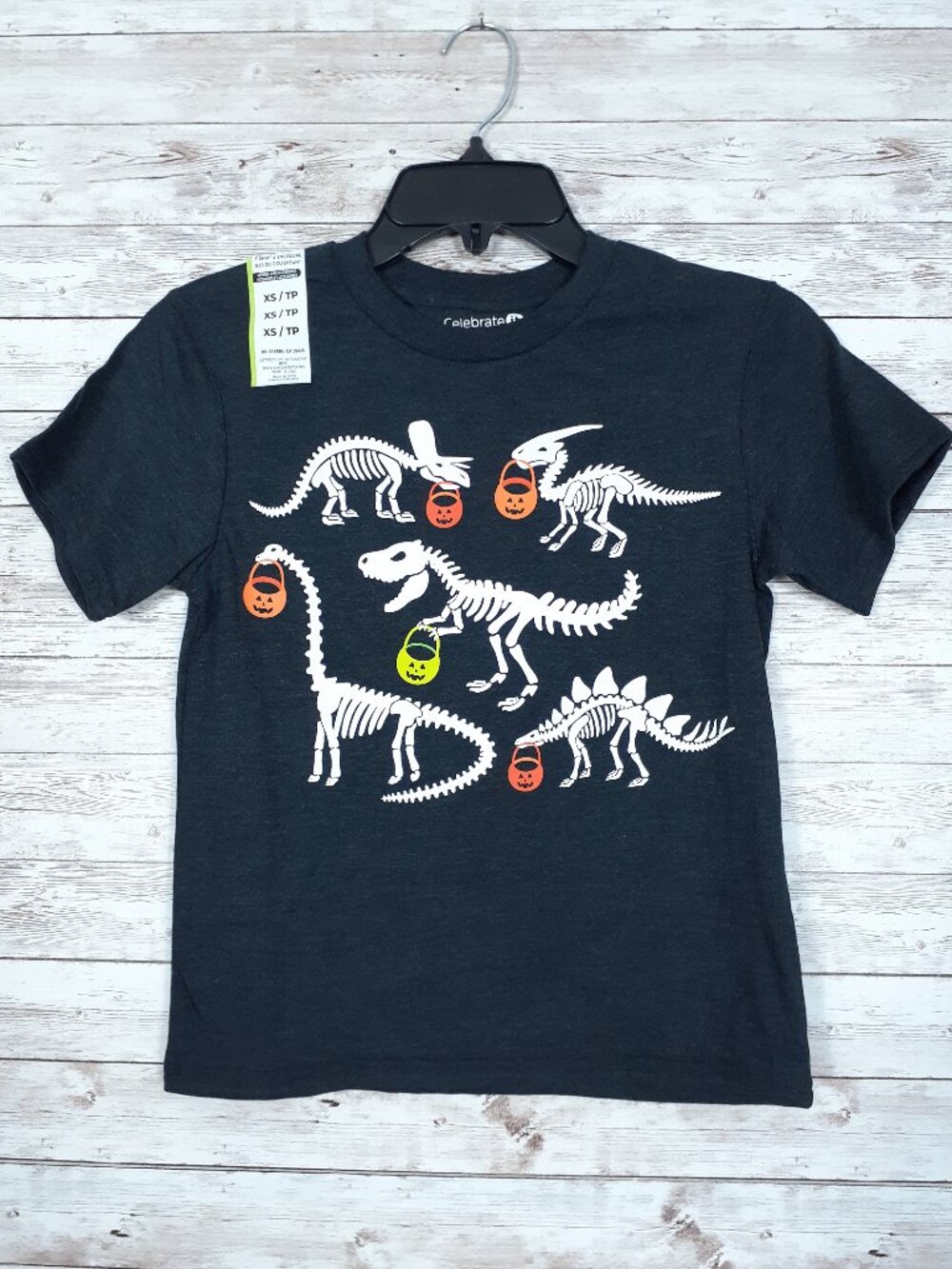 Halloween Youth T Shirt XS Kids Tee Dinosaurs Trick or Treat Black 970A